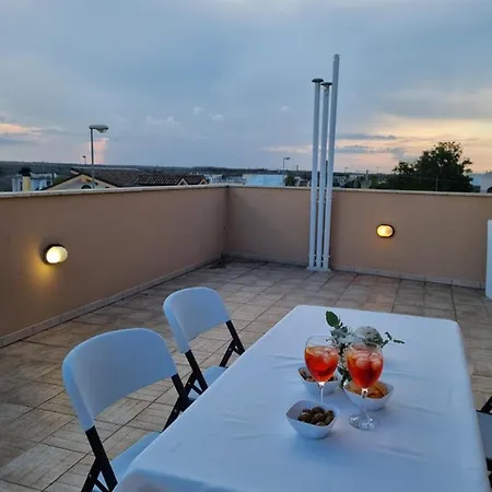 Apartment Terrace *